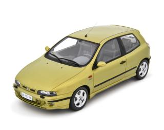 Fiat Bravo 2.0 HGT 1995 Giallo Superga Laudoracing 1:18 Resinemodell (Türen, Motorhaube... nicht zu öffnen!)